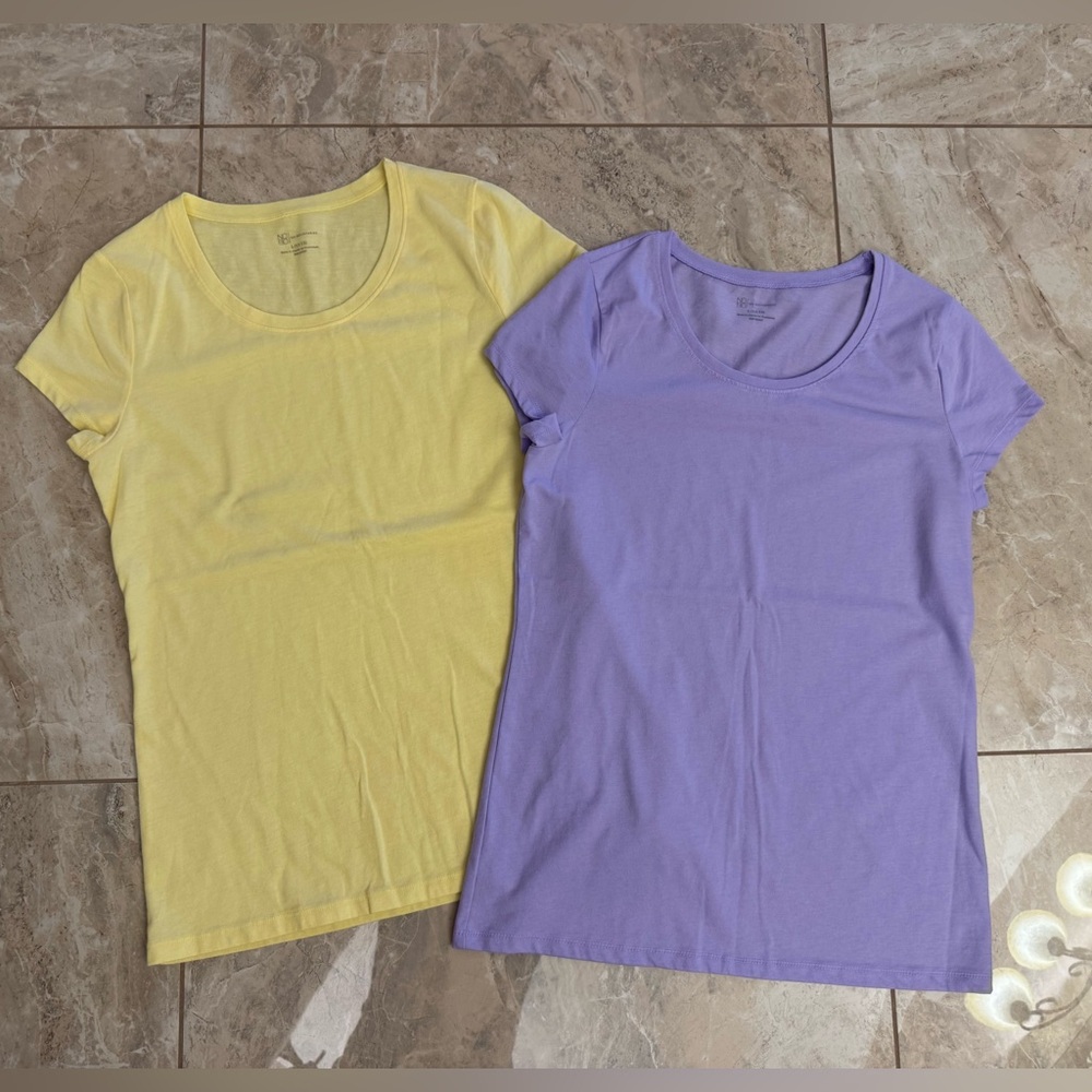 No Boundaries TShirts Large Lot of 2